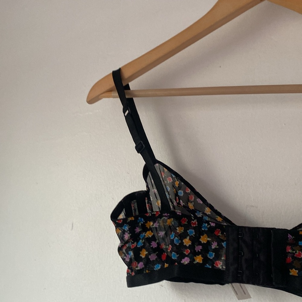 Free People 34D Capri Demo Wired Floral Bra - Picture 11 of 13